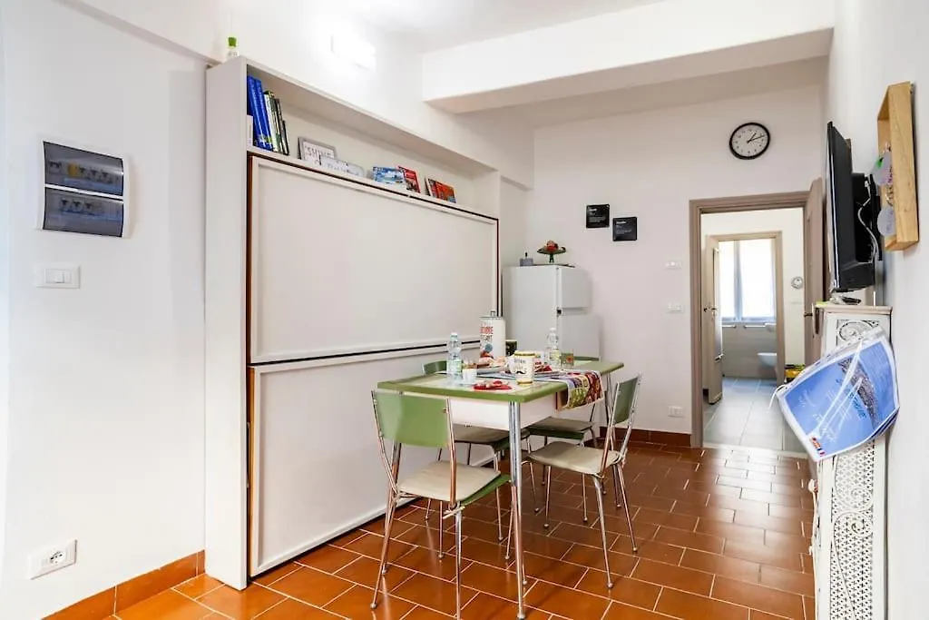 Centro Storico Di Genova A 15 Minuti, Sweet Home Apartment