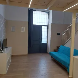 Mezzanine , Catania Italia