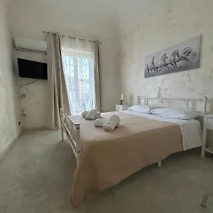 Naumachia House , Catania Italia